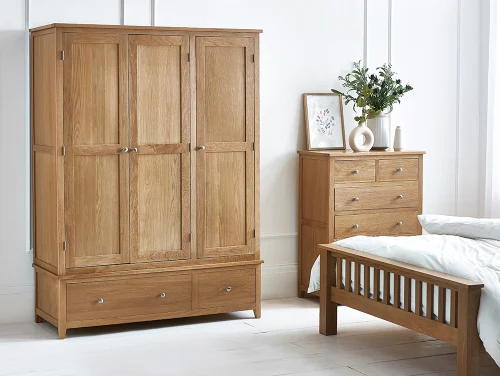 Julian Bowen Mallory Oak Assembled Bedroom Furniture Julian Bowen Mallory Oak Assembled Bedroom Furniture