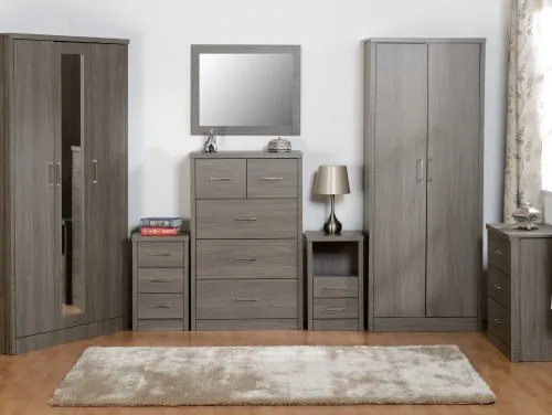 Seconique Lisbon Black Wood Grain Bedroom Furniture Seconique Lisbon Black Wood Grain Bedroom Furniture
