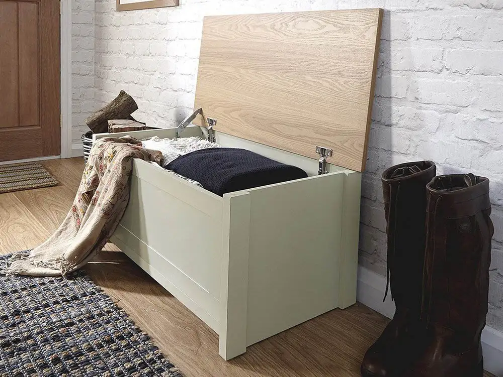 GFW GFW Lancaster Cream and Oak Blanket Box