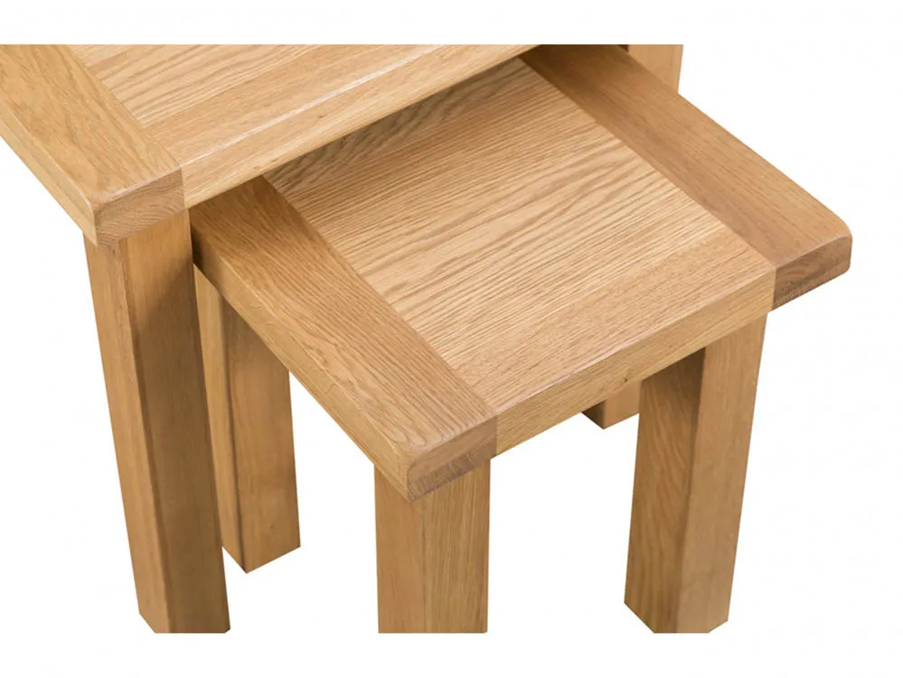 Kenmore Kenmore Waverley Oak Small Nest of Tables