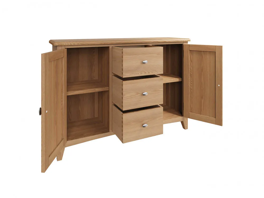 Kenmore Kenmore Dakota Oak 2 Door 3 Drawer Large Sideboard (Assembled)