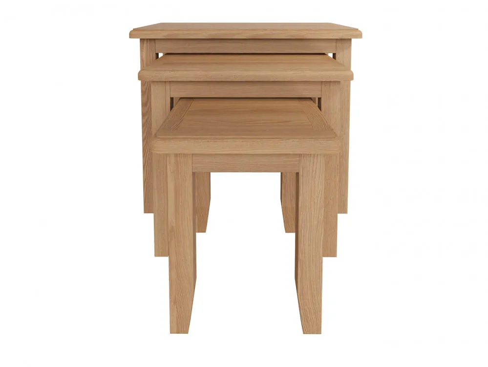 Kenmore Kenmore Dakota Oak Nest of 3 Tables (Assembled)