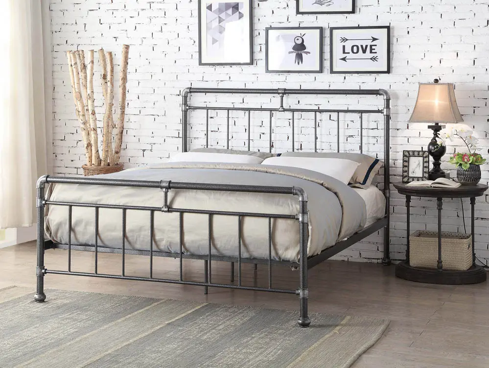 Flintshire Furniture Flintshire Cilcain 5ft King Size Black and Silver Metal Bed Frame