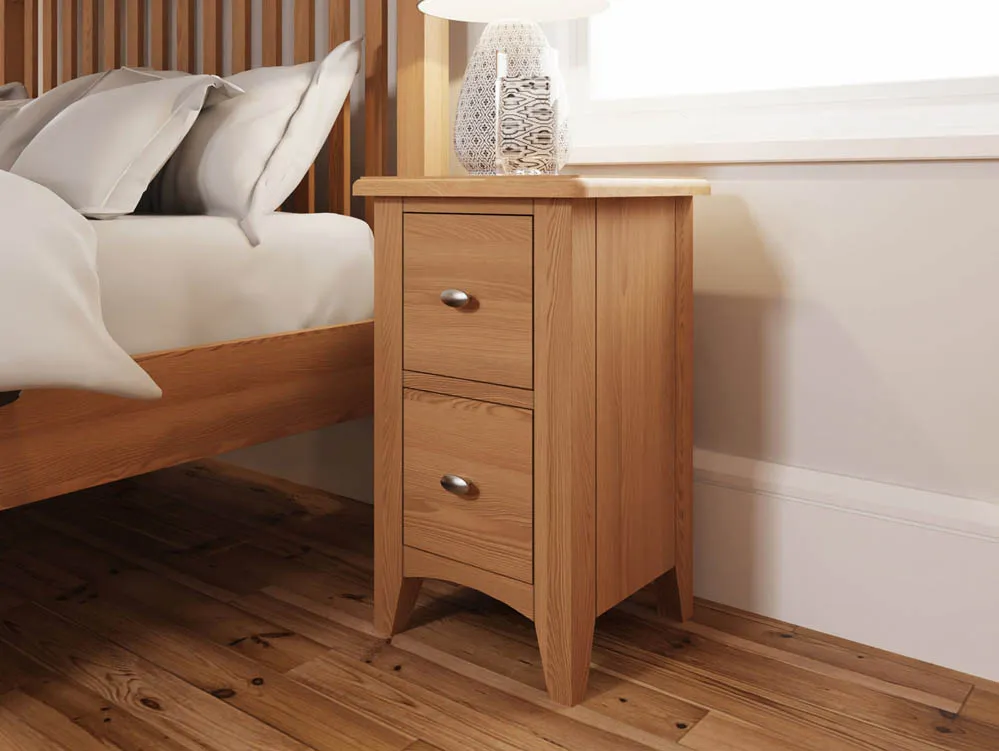 Kenmore Kenmore Dakota Oak 2 Drawer Small Bedside Table (Assembled)