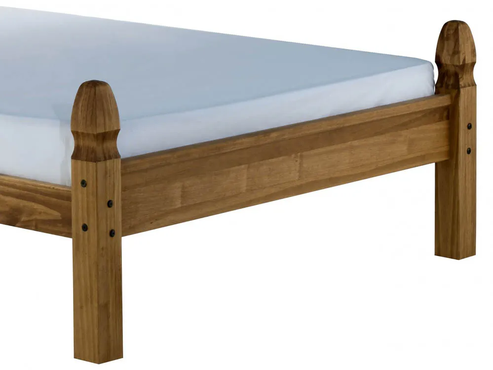 Birlea Furniture & Beds Birlea Corona 4ft6 Double Waxed Pine Wooden Bed Frame (Low Footend)