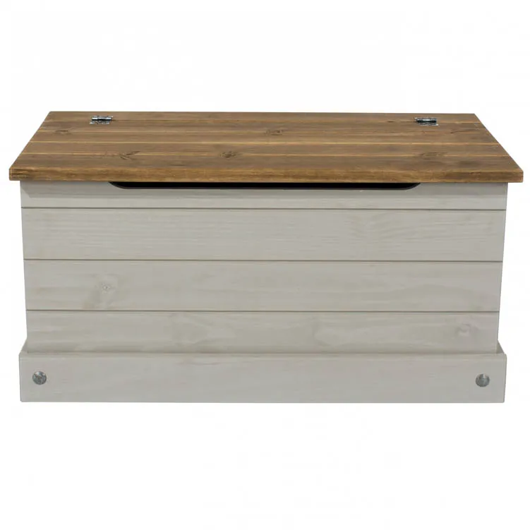 Core Products Core Corona Grey and Pine Blanket Box