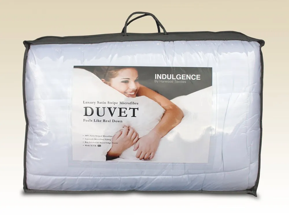 Harwood Textiles Harwood Textiles 4.5 tog Indulgence Microfibre Duvet