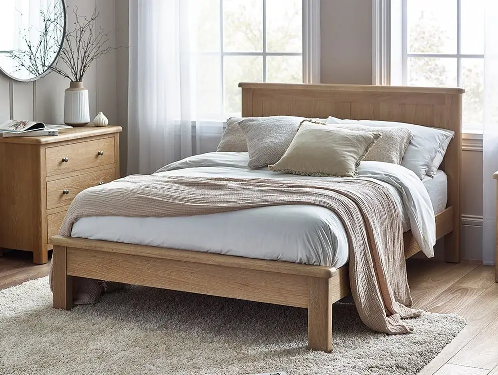 Julian Bowen Julian Bowen Memphis 4ft6 Double Limed Oak Wooden Bed Frame