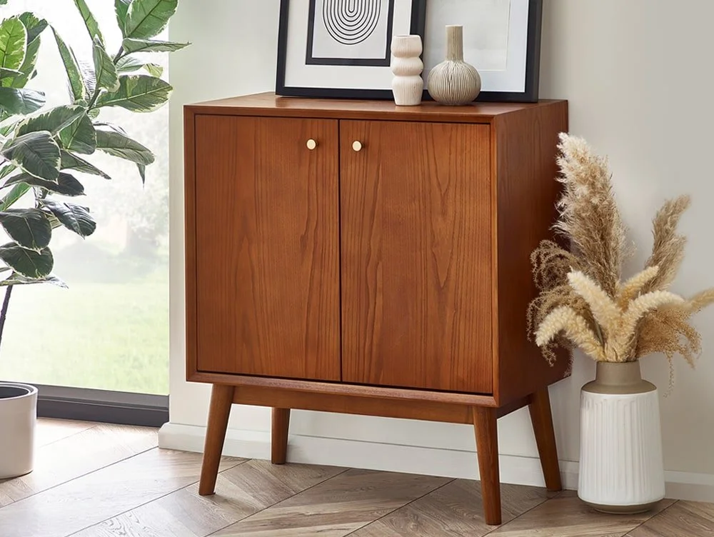 Julian Bowen Julian Bowen Lowry Cherry Ash 2 Door Sideboard