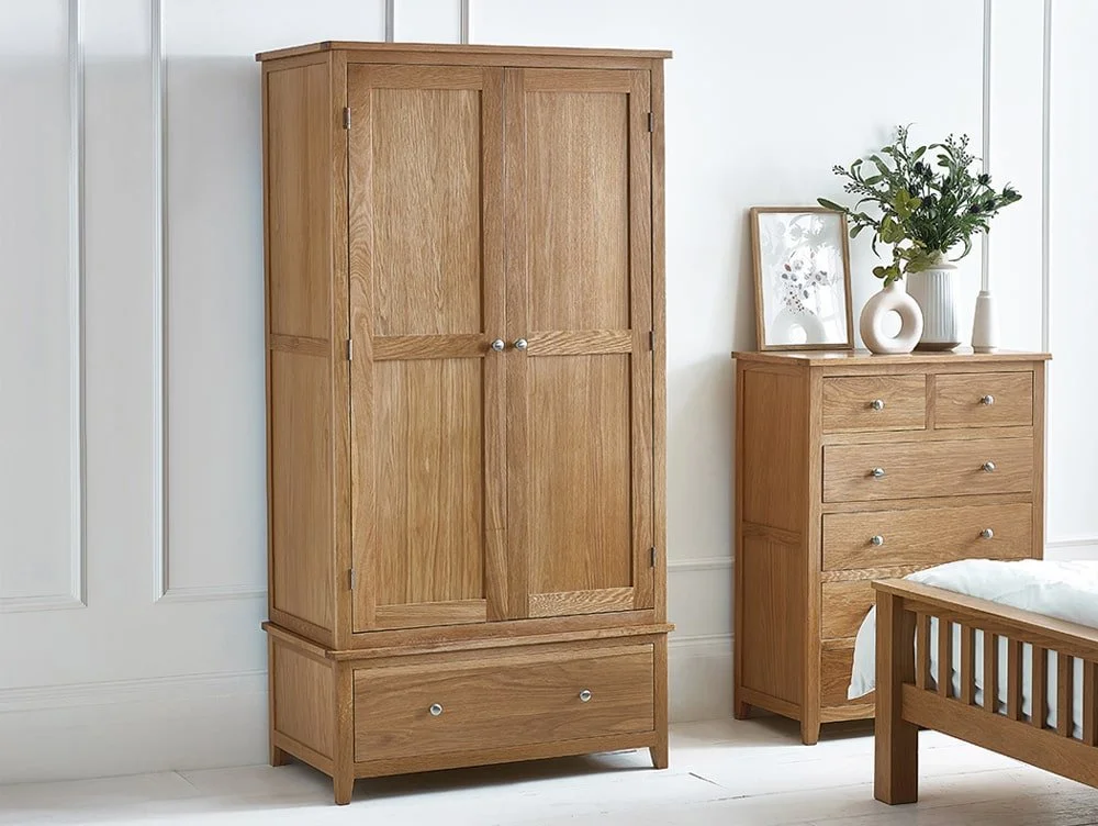 Julian Bowen Julian Bowen Mallory Oak 2 Door 1 Drawer Wardrobe