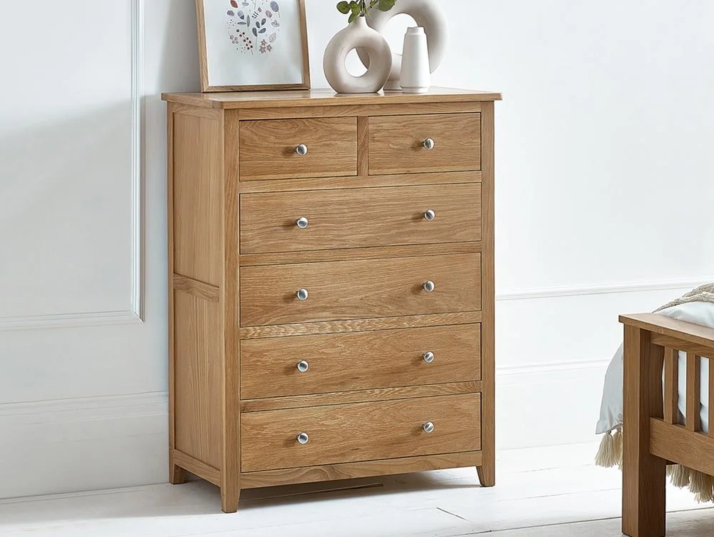 Julian Bowen Julian Bowen Mallory Oak 4+2 Drawer Chest of Drawers