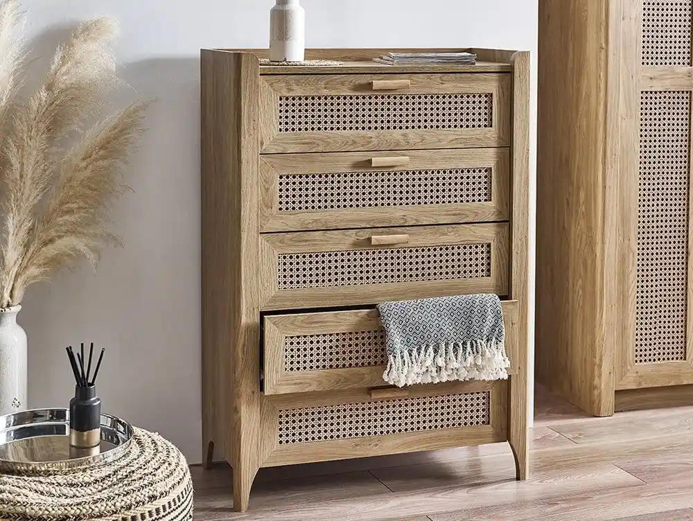 Julian Bowen Julian Bowen Sydney Oak and Rattan Effect 5 Drawer Chest of Drawers