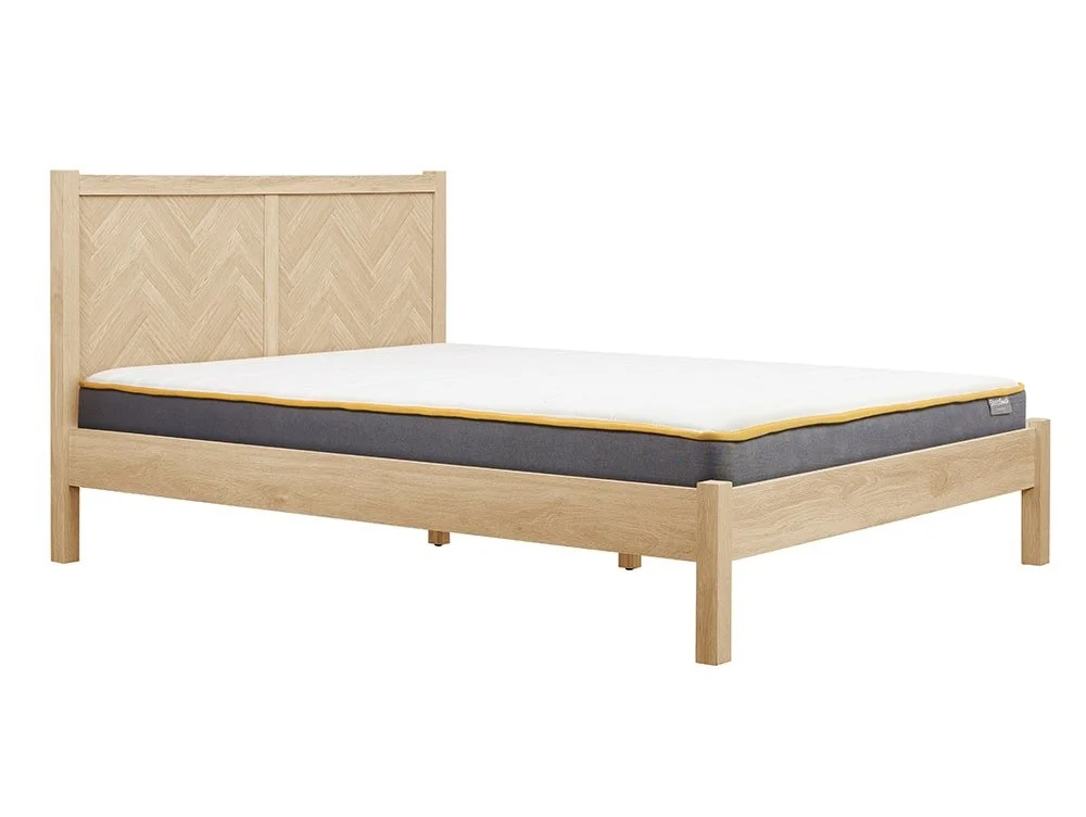 Birlea Furniture & Beds Birlea Herringford 4ft6 Double Light Oak Wooden Bed Frame