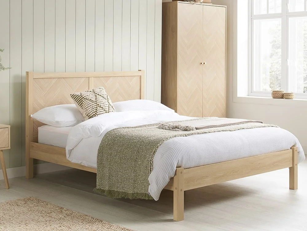 Birlea Furniture & Beds Birlea Herringford 4ft6 Double Light Oak Wooden Bed Frame