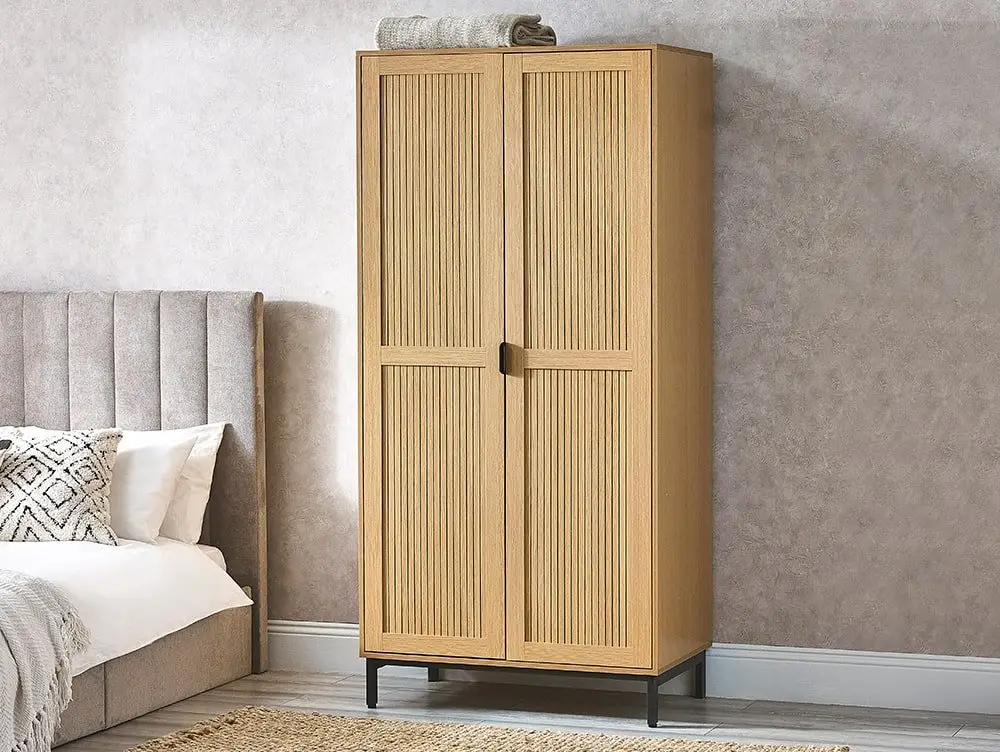 Julian Bowen Julian Bowen Sia Oak 2 Door Wardrobe