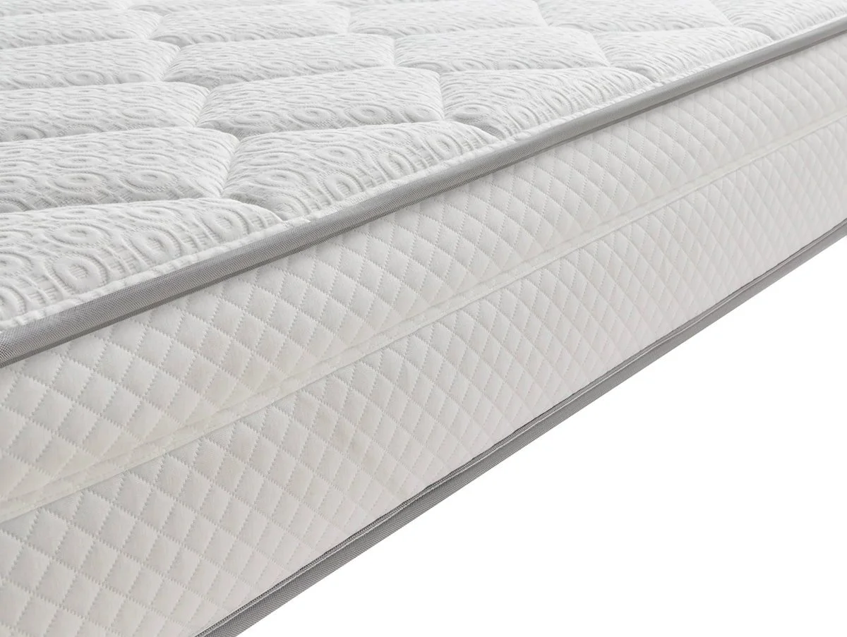 Silentnight Silentnight UltraGel Mirapocket 1400 4ft Small Double Mattress