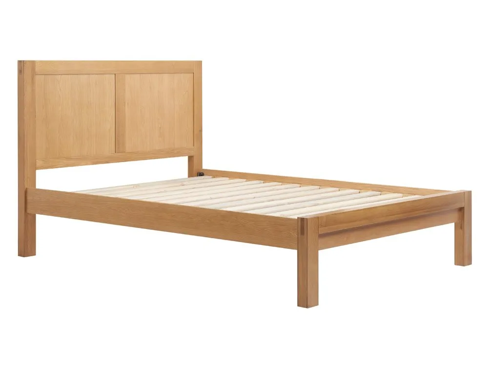 Birlea Furniture & Beds Birlea Bellevue 4ft6 Double Oak Wooden Bed Frame