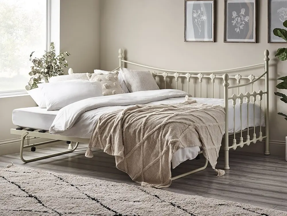 Julian Bowen Julian Bowen Versailles Ivory Metal Day Bed with Guest Bed Frame