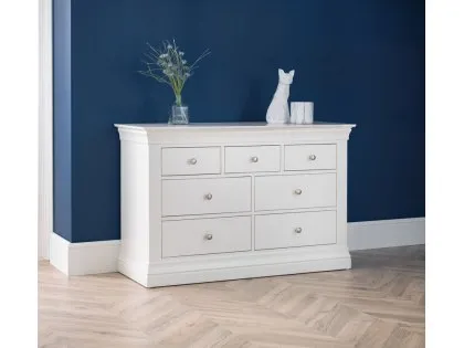Julian Bowen Clermont Surf White 4+3 Chest of Drawers Julian Bowen Clermont Surf White 4+3 Chest of Drawers