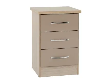 Seconique Nevada Oyster Gloss and Oak 3 Drawer Bedside Table Seconique Nevada Oyster Gloss and Oak 3 Drawer Bedside Table