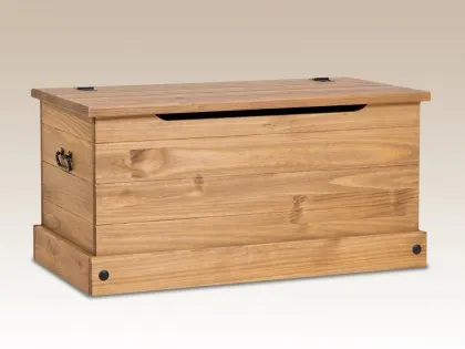Core Corona Pine Wooden Blanket Box Core Corona Pine Wooden Blanket Box