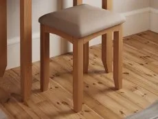 Kenmore Kenmore Dakota Oak Dressing Table Stool