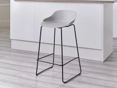 Julian Bowen Julian Bowen Rocco Light Grey Plastic Bar Stool