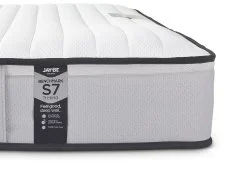 Jay-Be Jay-Be Benchmark S7 Tri-brid Eco-Friendly 4ft6 Double Mattress in a Box