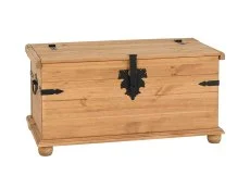 Seconique Seconique Corona Pine Wooden Storage Chest